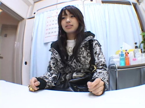 上戸彩に激似な美少女のお宝アダルト動画！AV女優よりエロいんです！